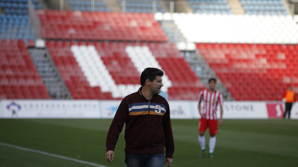 Fernando Estévez entrenando al Almería B.