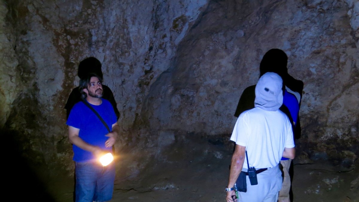Incursión a los silos de cereal del segundo recinto, incluidos en la ‘Quedada oculta’.