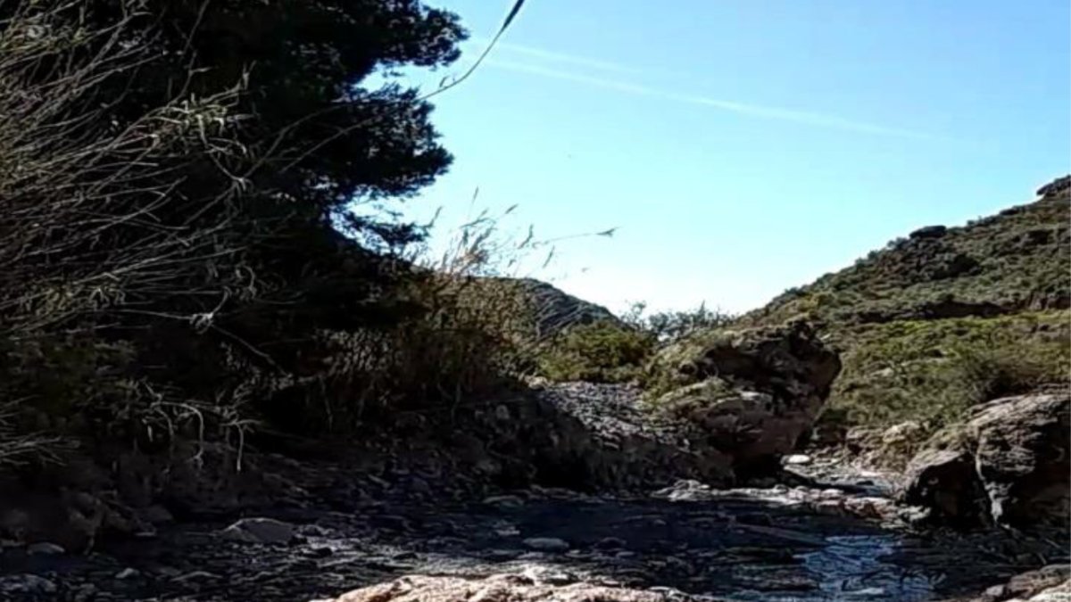 Imagen de alguna de las actuaciones y movimientos de tierra realizados en la rambla del Cañuelo.