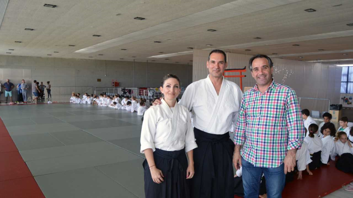 Juanjo Segura con los maestros.