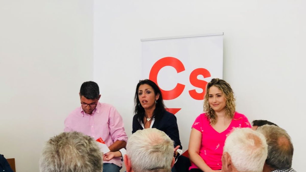 Los candidatos, en un acto en El Ejido.