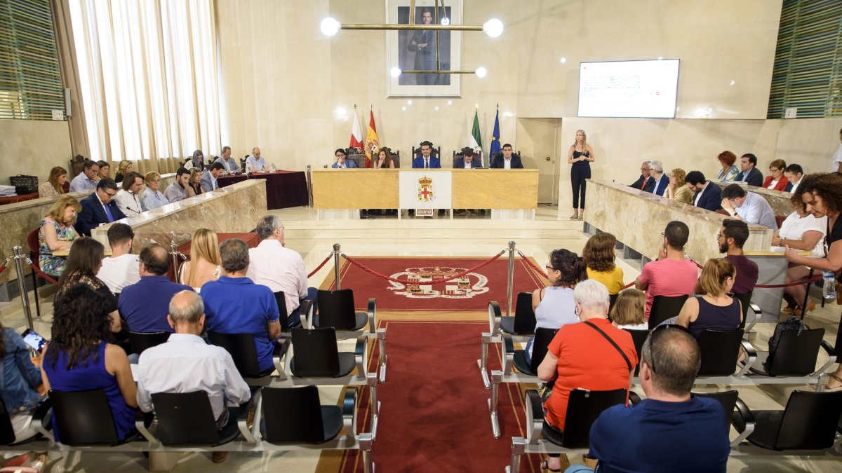 Sesión plenaria del día de ayer.