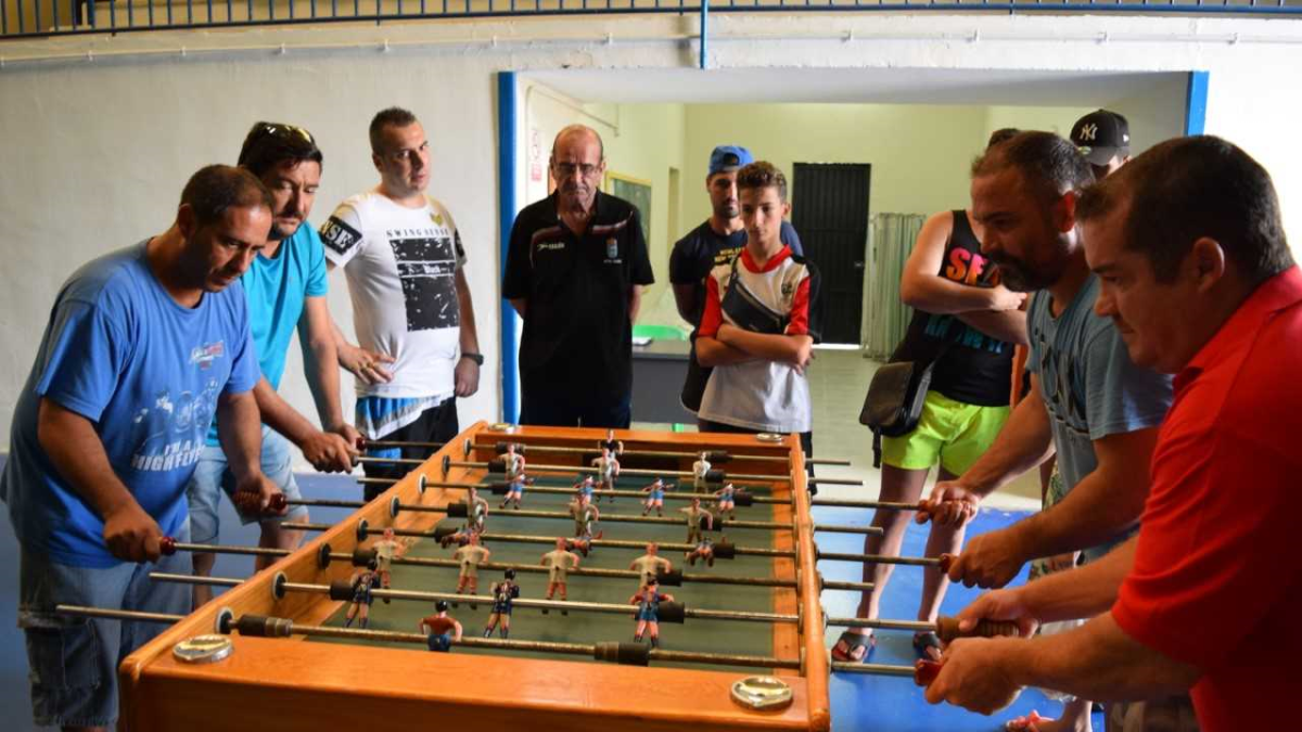 El concejal de Deportes atento a las partidas.