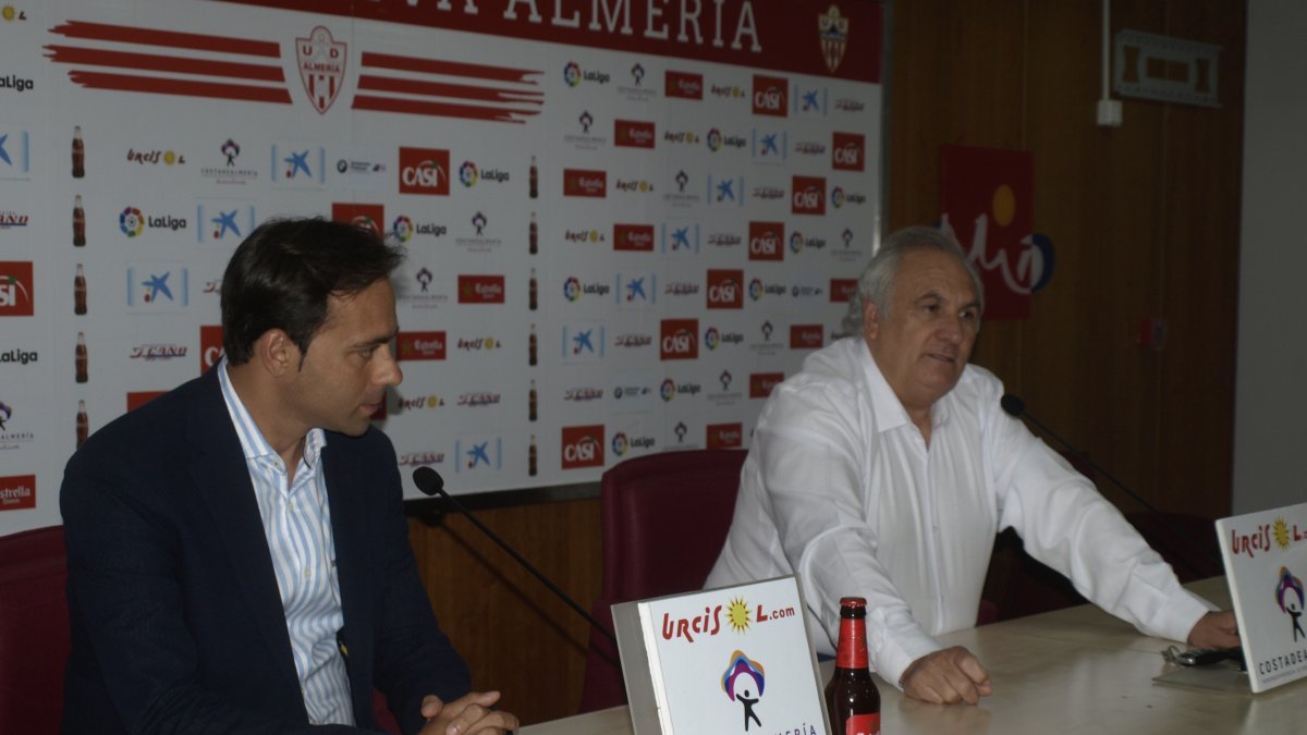 Ellos saben como nadie de los males del Almería.