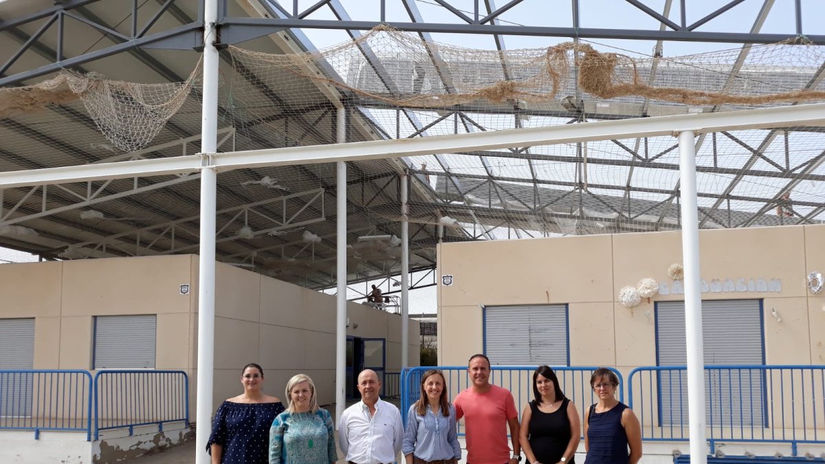 Visita de la delegada de Educación a las obras del CPR Historiador Padre Tapia.