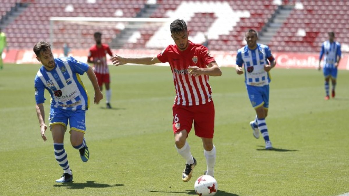 El Almería B espera hacer un buen año en 2ªB.