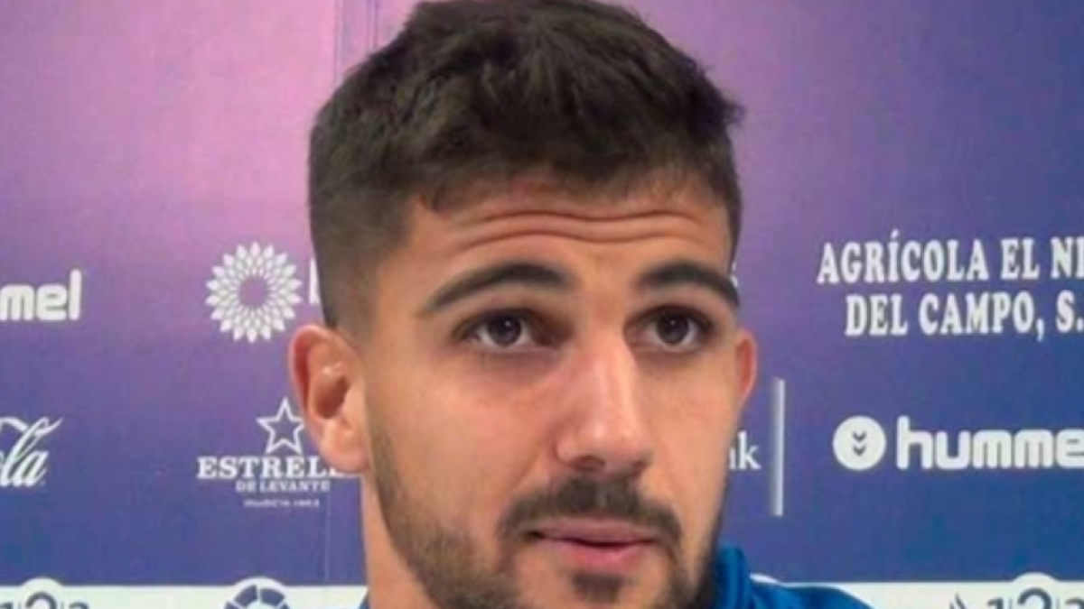 Pomares está libre.