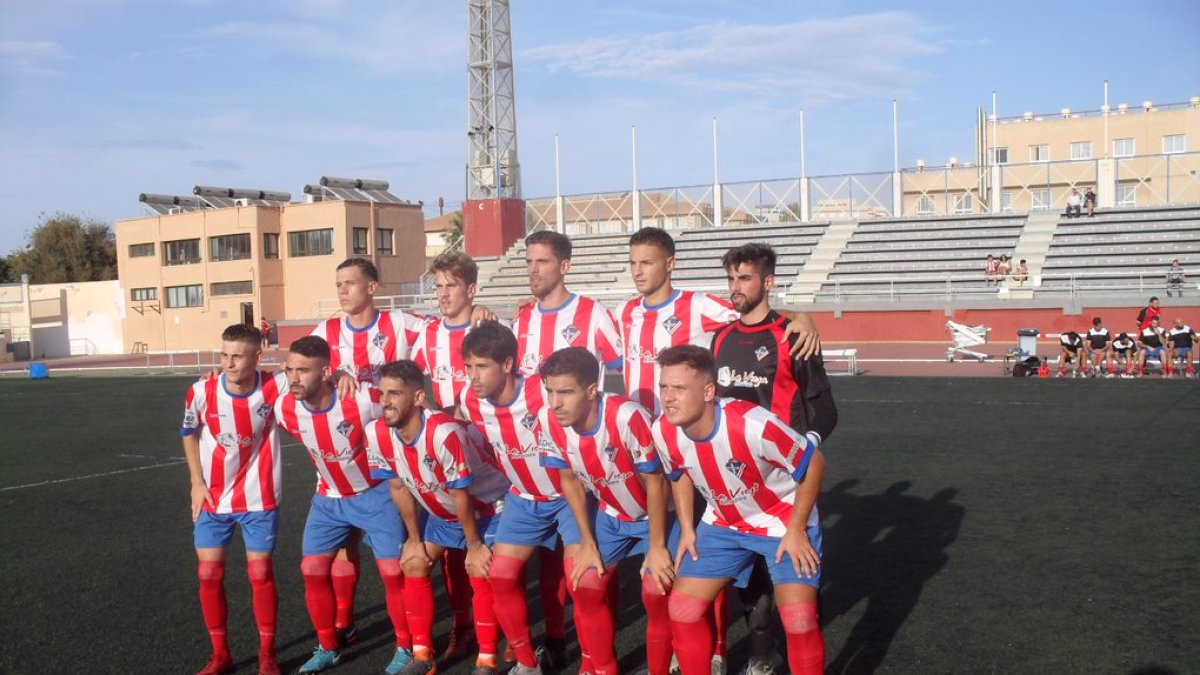 El Poli Almería en su puesta de largo.