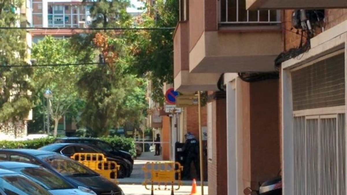 Fachada del edificio donde viviva el presunto terrorista