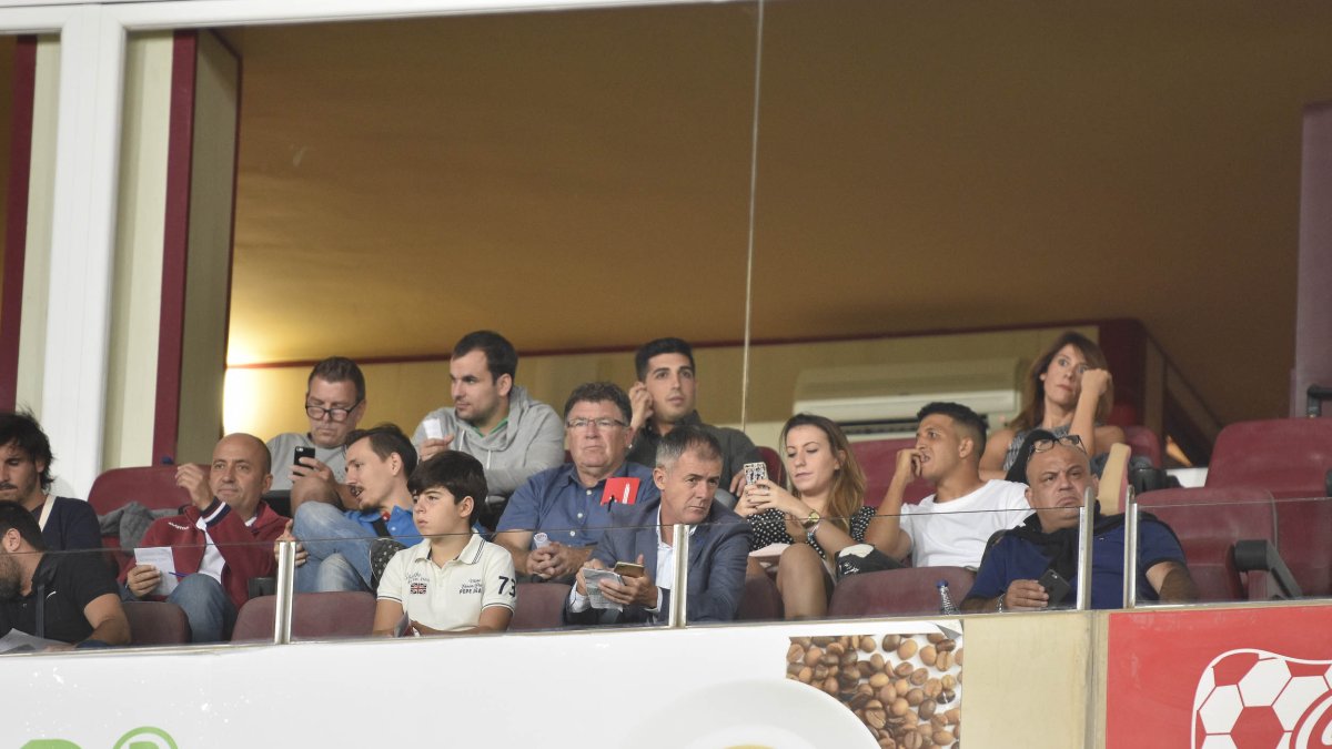 Lucas Alcaraz nunca se irá del Almería.