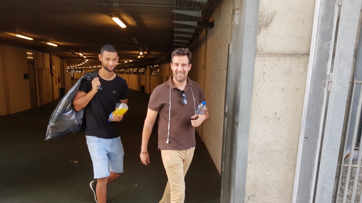 Joaquín Fernández y su representante, Jesús González.