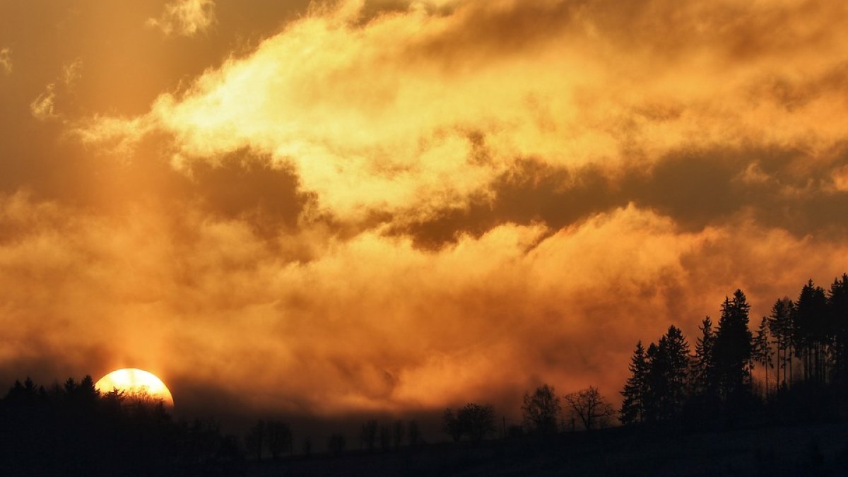 Si nos quedamos con el horario de verano amanecerá más tarde.