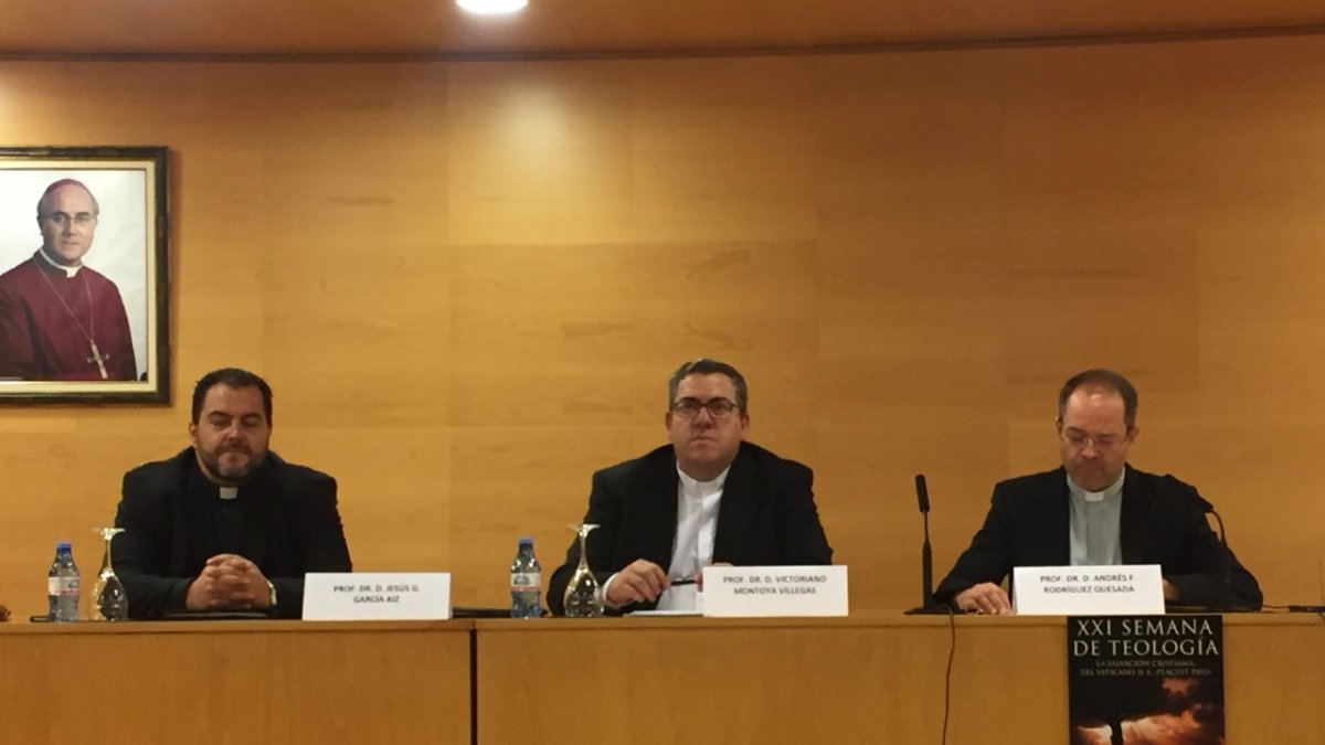 Jesús García, Victoriano Montoya y Andrés Rodríguez.