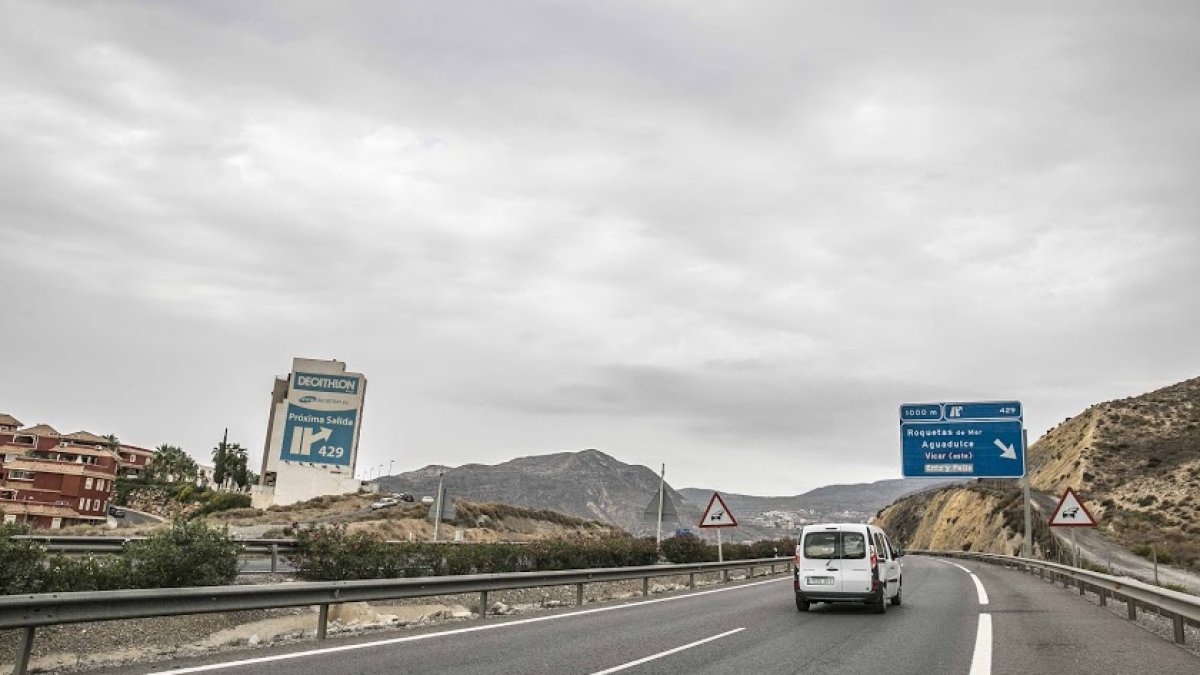 Autovía A7 a la altura de Aguadulce-El Parador.