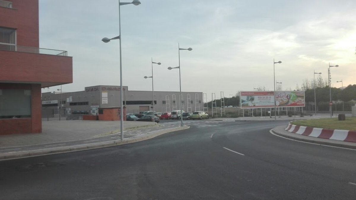 Solar sobre el que se levantará el edificio de asociaciones