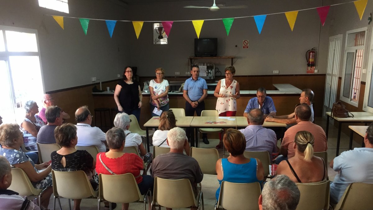 Visita al barrio de Cabo de Gata