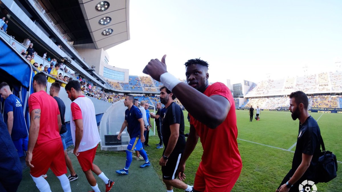 Sekou en Cádiz debutando con el Almería en Segunda.