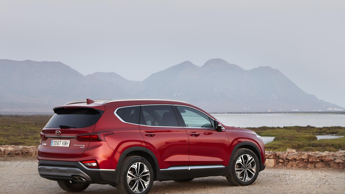 El Nuevo SANTA FE es un SUV potente y elegante con las mejores prestaciones de seguridad de su categoría