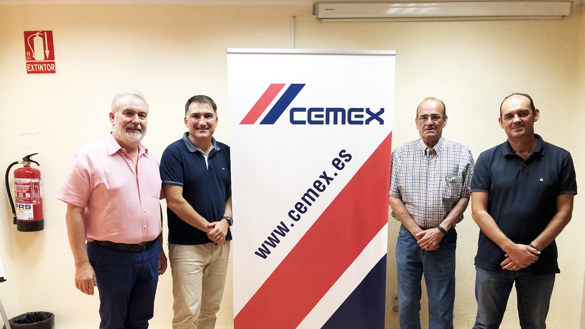 Reunión con representantes de Cemex.
