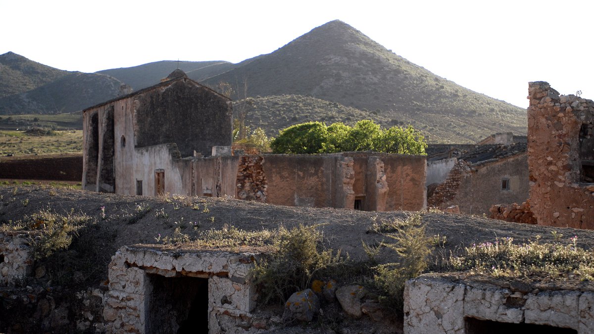 Parte trasera del Cortijo del Fraile. (El Cortijo del Fraile es Marca Registrada)
