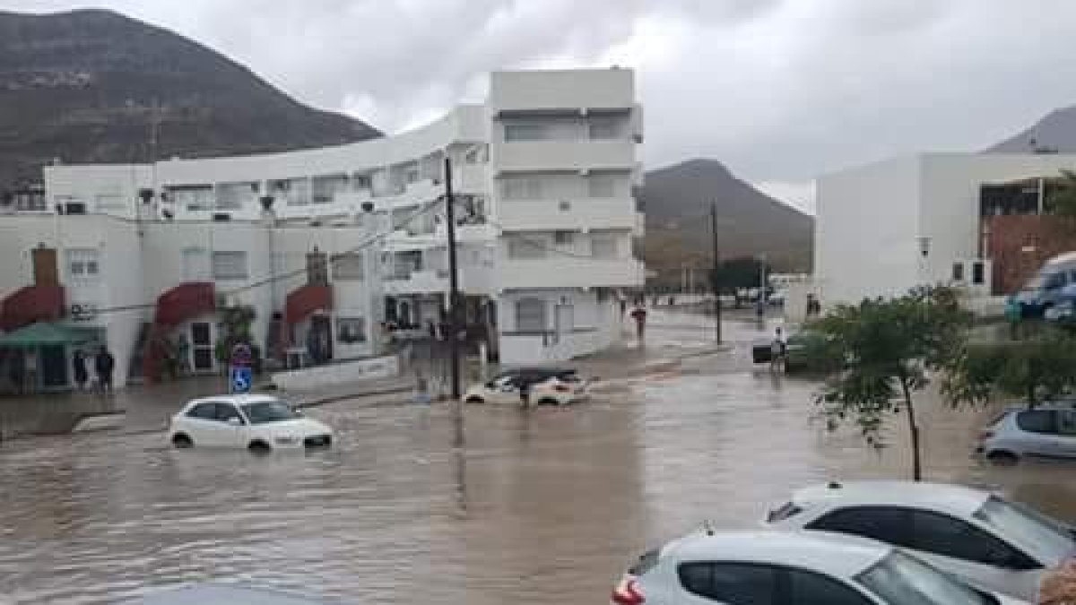 Imagen captada este mediodía en Las Negras. Foto: Mª de Mar Fuentes Olivares.