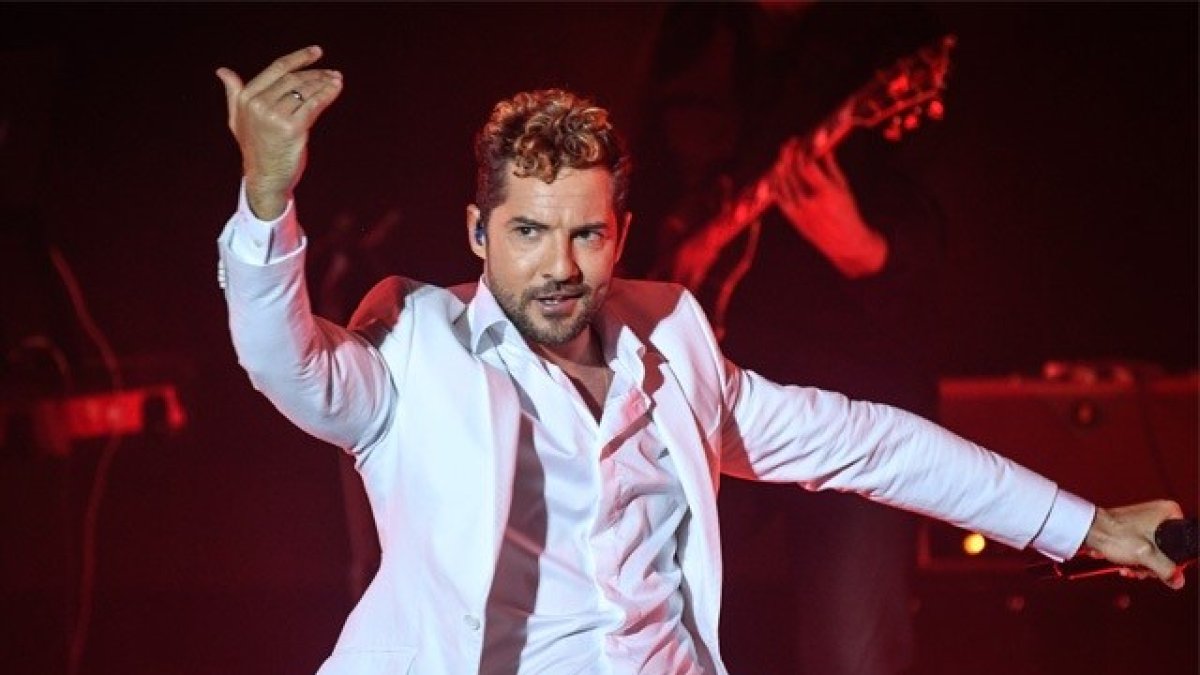 David Bisbal vive un intenso final de septiembre.