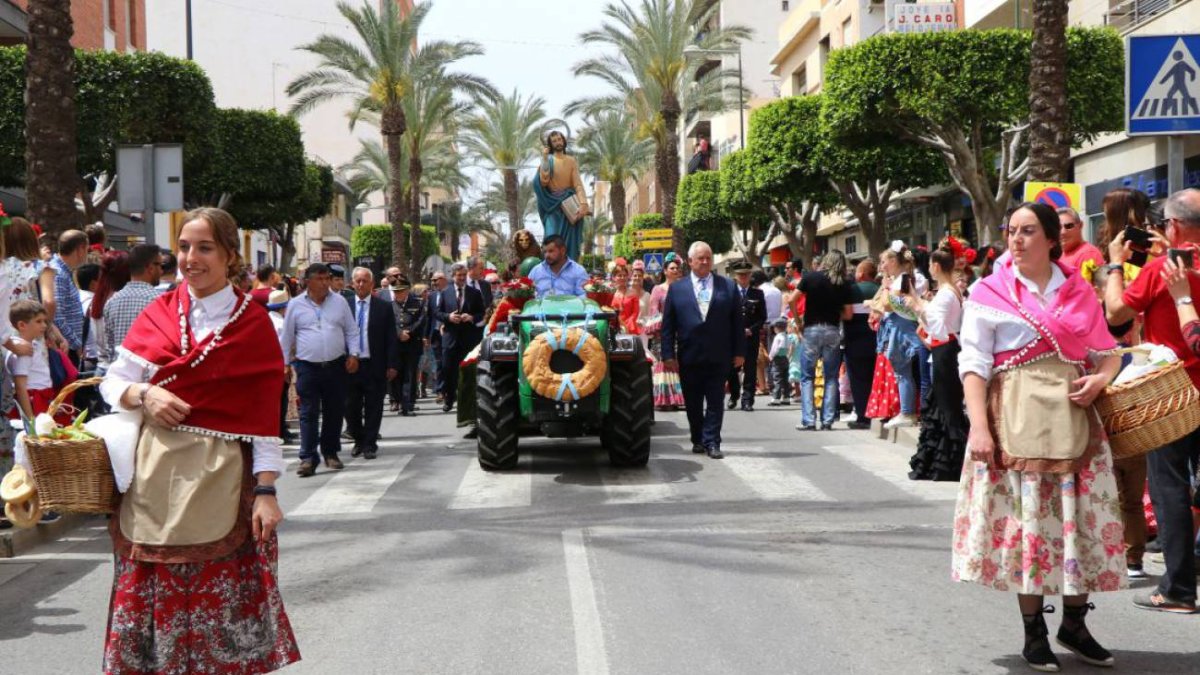 Celebración de la procesión romería en honor a San Marcos en El Ejido.