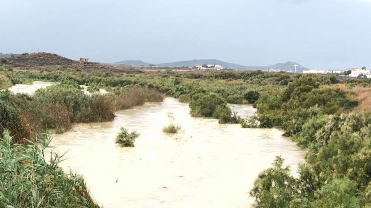 Estado de la zona próxima a la desembocadura del río Antas la pasada semana con las lluvias.