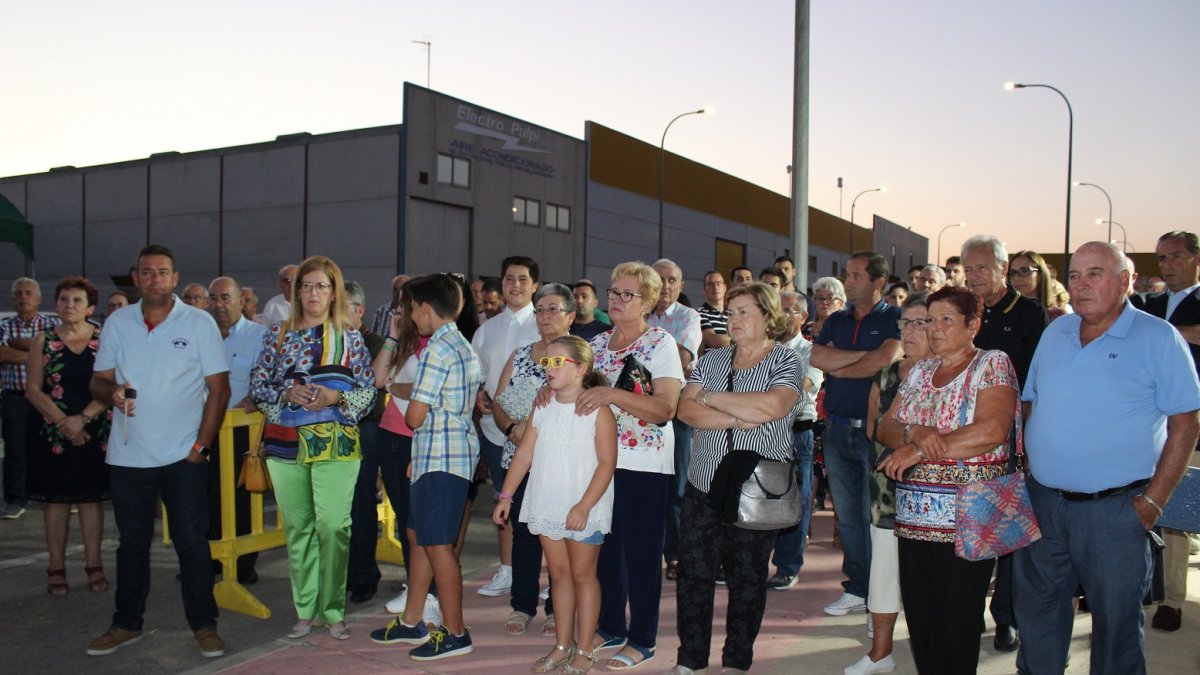 Familiares de homenajeados durante el acto.