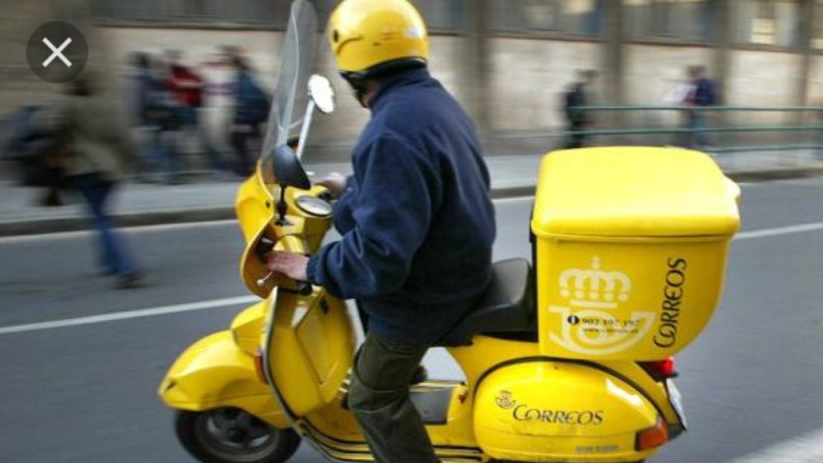 Trabajador de Correos.