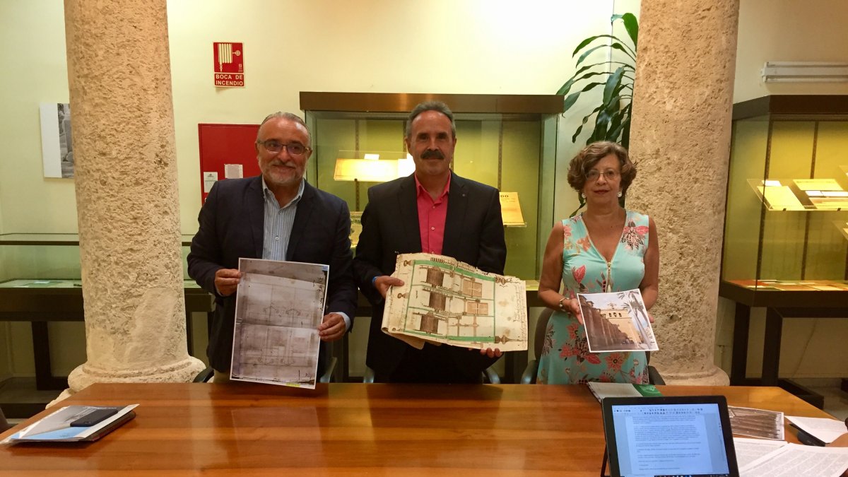 Presentación del ‘Documento del mes’ ayer en el Archivo Histórico Provincial.