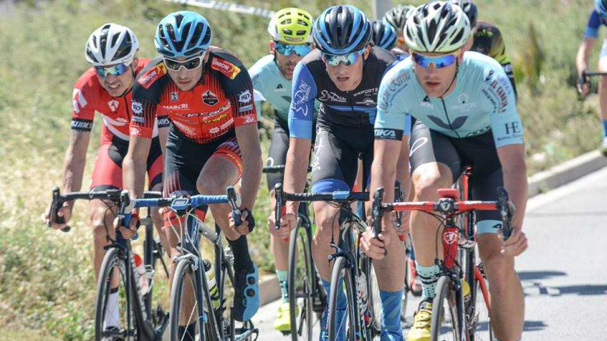 El pelotón almeriense tiene una cita.