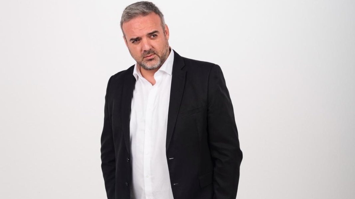 Paco Calavera, que hoy despide, con una doble función, la obra ‘Tú a Punta Cana y yo... al Zapillo’, en una imagen promocional.