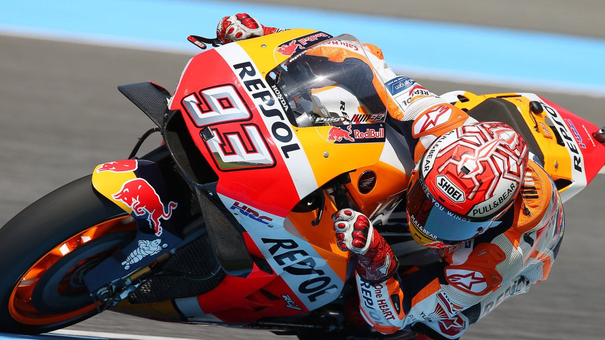 Pole historia para Marc Márquez