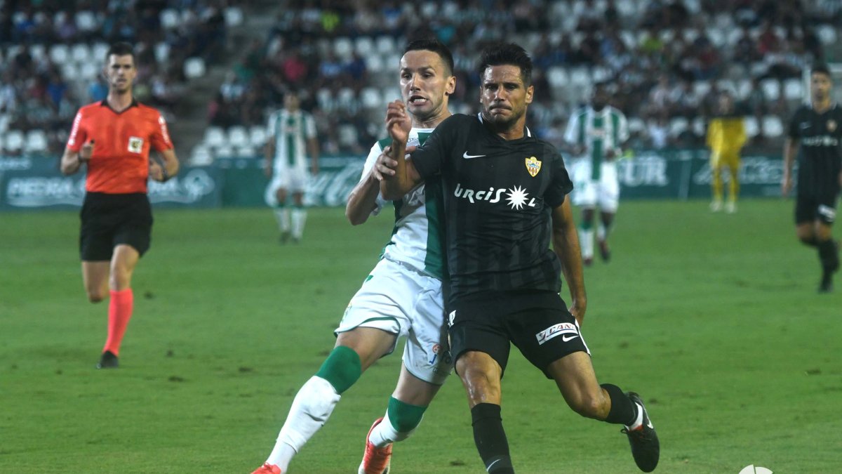 Una lesión, una expulsión y una derrota con la camiseta negra.