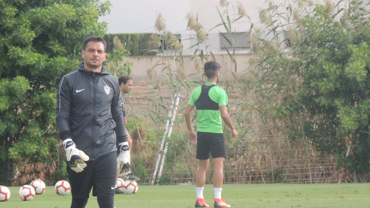 René, este martes en el campo de la Vega de Acá.