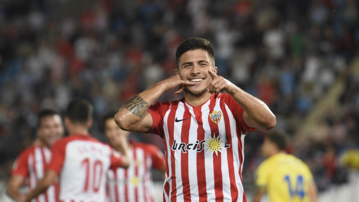 Narváez celebra su gol a Las Palmas.