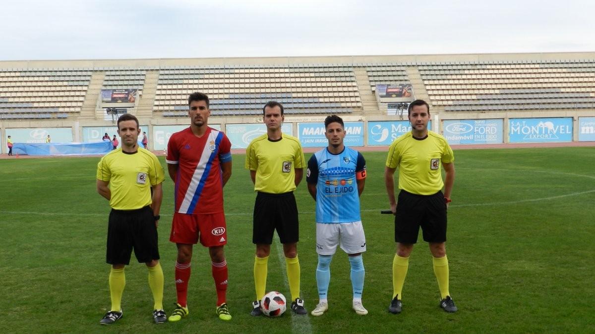 Javilillo ejerció como capitán en Santo Domingo.