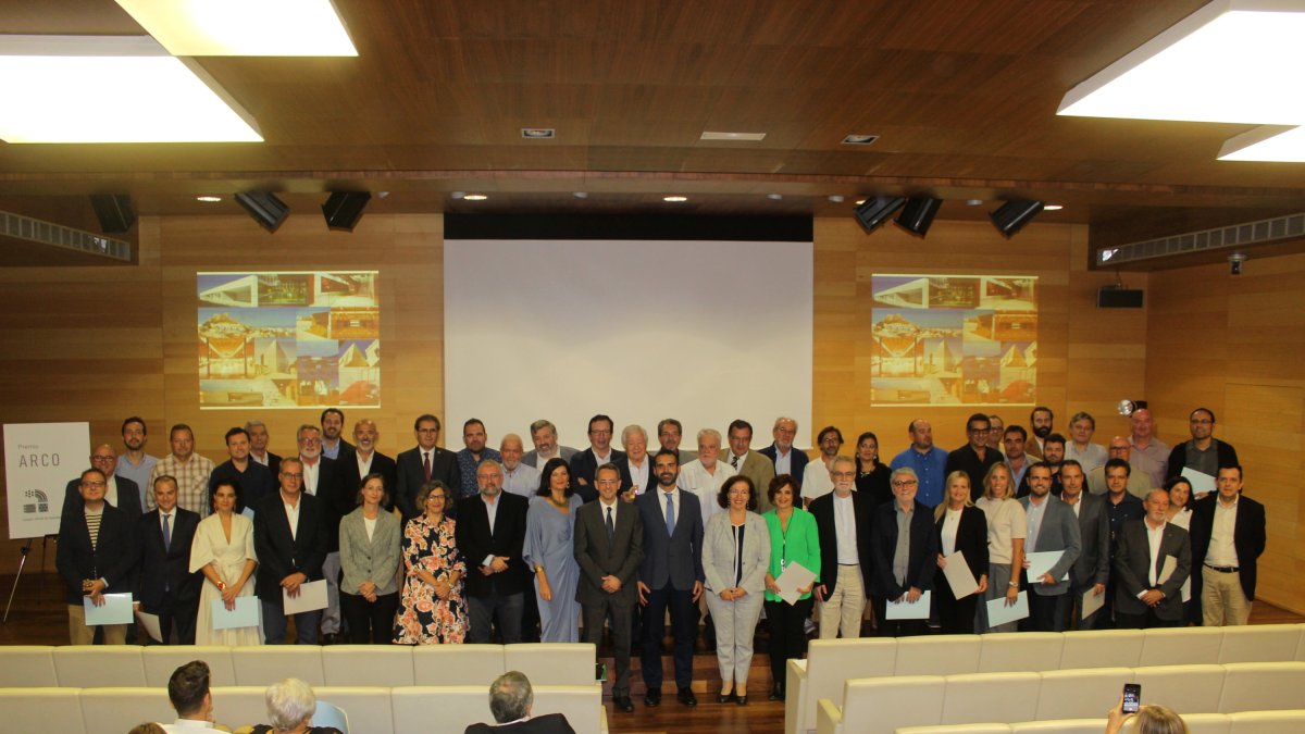 Los galardonados en los Premios Arco que organiza el Colegio de Arquitectos.