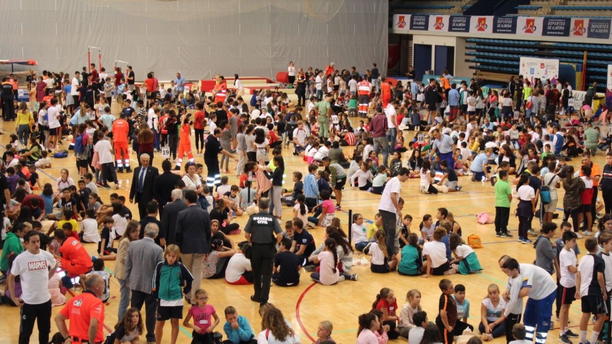 Estudiantes de toda la provincia aprenden hoy a actuar ante una parada cardiaca.