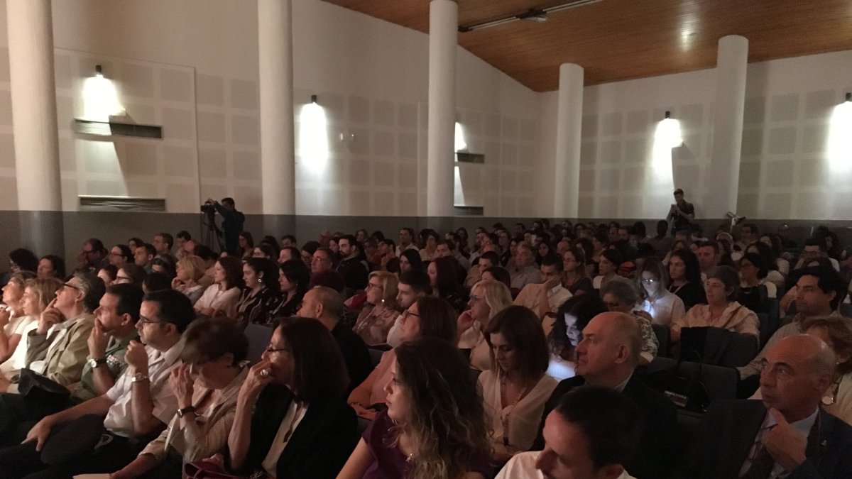 El congreso cuenta con la asistencia de 230 personas de toda España.