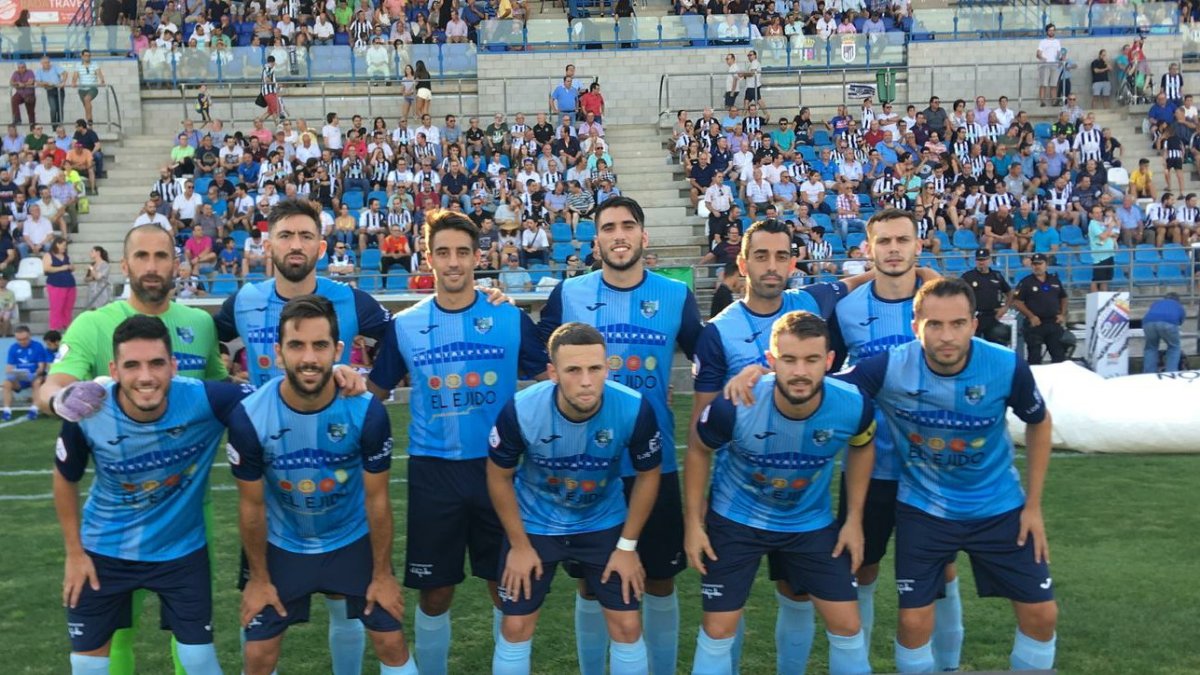 El equipo celeste debe ganar el domingo en casa.