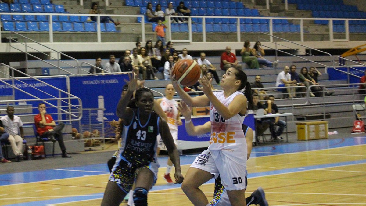 Isa Latorre.