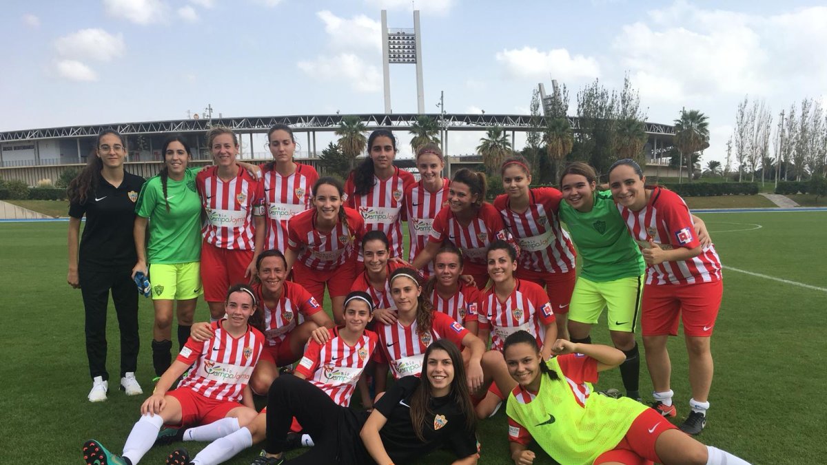 El Almería al final del partido.