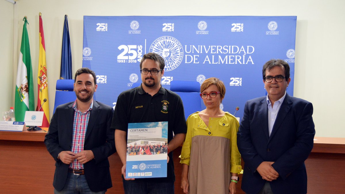 Rueda de prensa ayer en la UAL para dar a conocer el certamen.