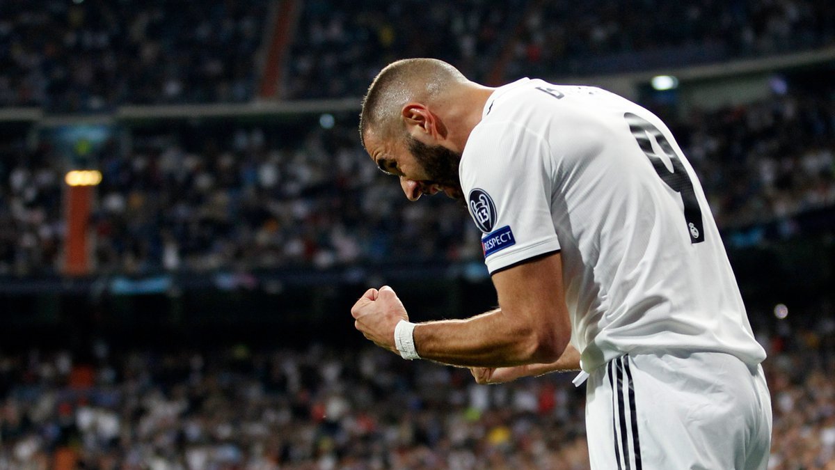 Benzema celebra el 1-0.