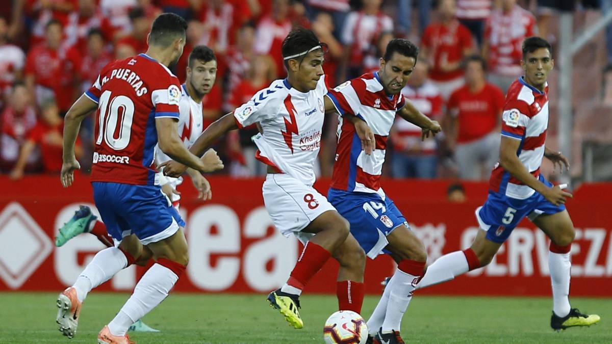 El Rayo Majadahonda encajó tres goles en Los Cármenes.