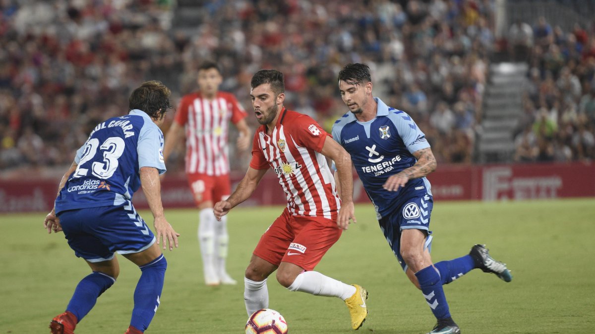 Luis Rioja en el Almería-Tenerife.