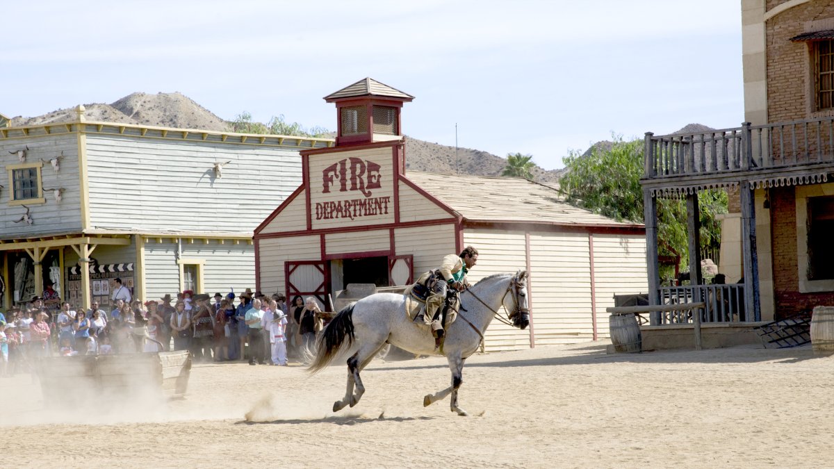 Los espectáculos evocan auténticas peleas del lejano oeste.