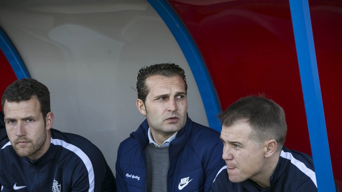 Rubén Baraja en el banquillo del Mediterráneo.